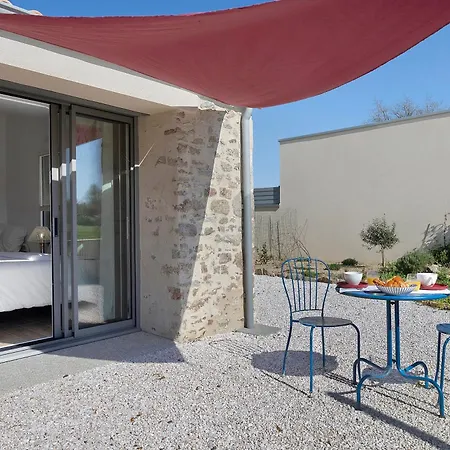 D'hotes A L'oree Des Bois Bed & Breakfast