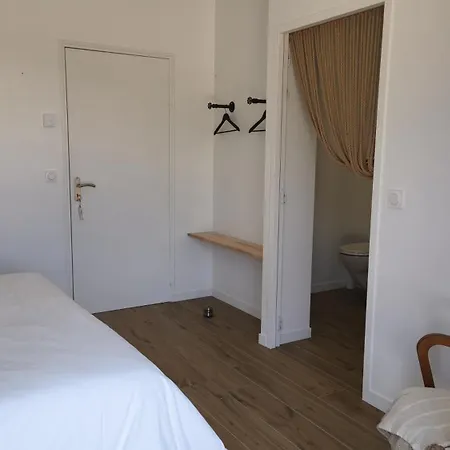 D'hotes A L'oree Des Bois Bed & Breakfast La Gaubretiere