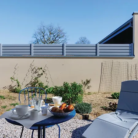 D'hotes A L'oree Des Bois Bed & Breakfast 3*